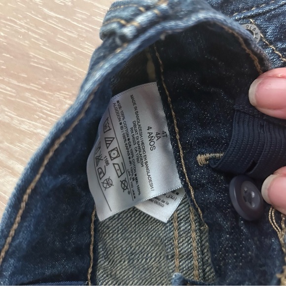 4t Baby GAP Dino Sweater and Old Navy skinny Jeans - Picture 8 of 10